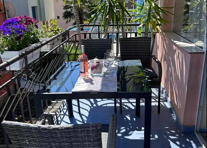 Ivy Гостьовий будинок 2*