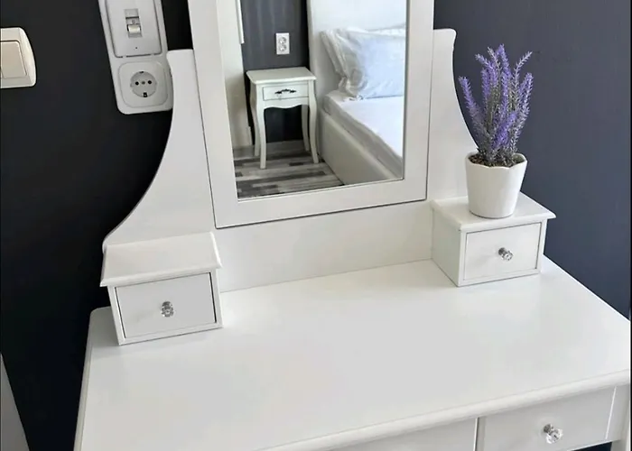 ゲストハウス Ivy 2*